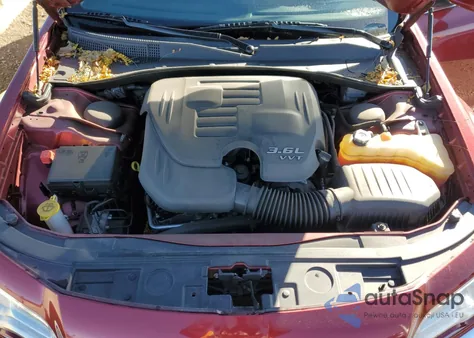 2013 Chrysler 300 z USA, uszkodzony, nr VIN 2C3CCAAG9DH630899